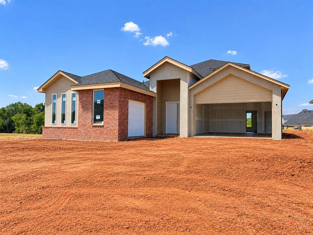15601 Egerton PL, Edmond, OK 73013