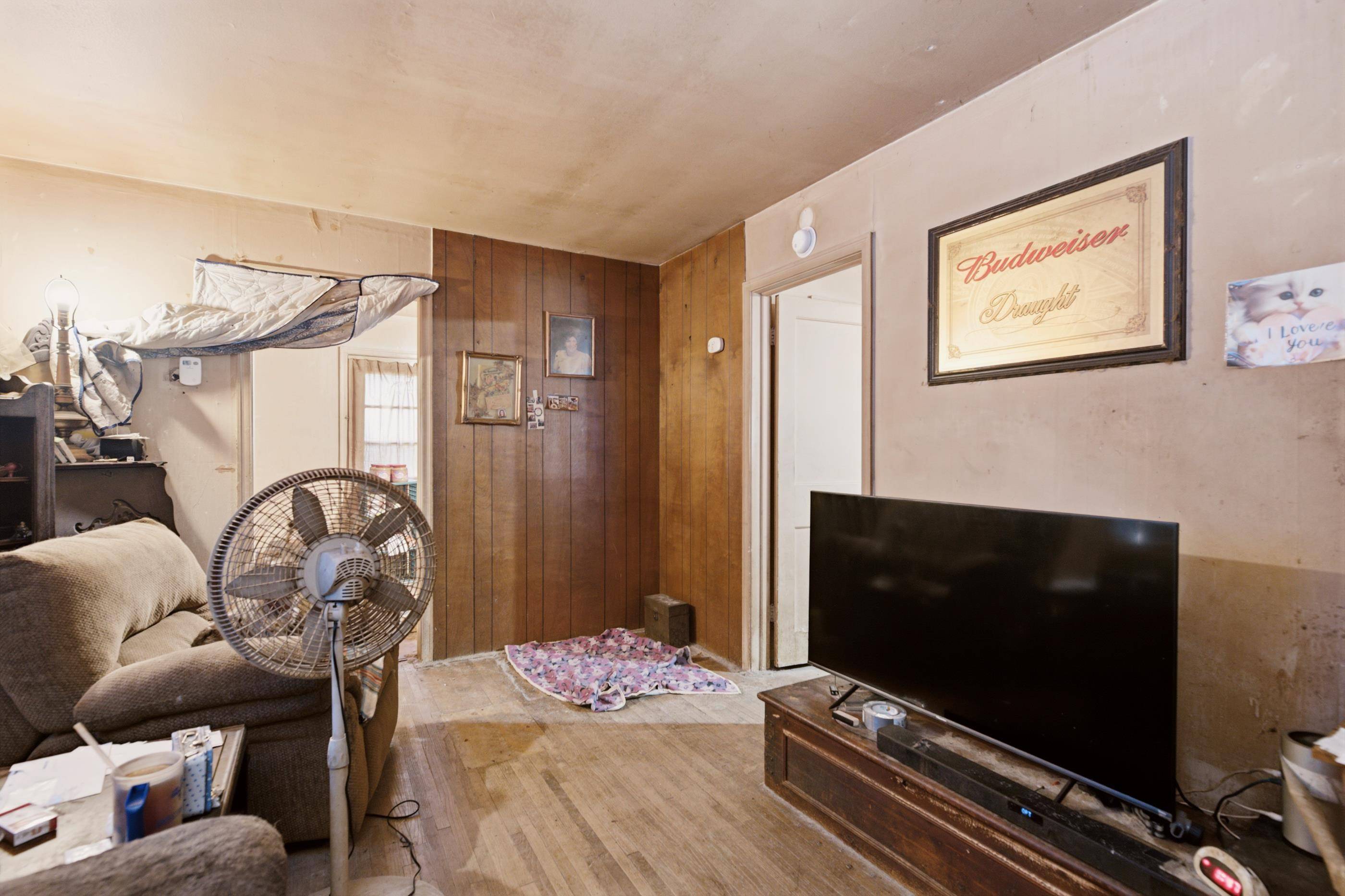 2555 S Ellis Ave, Wichita, KS 67216