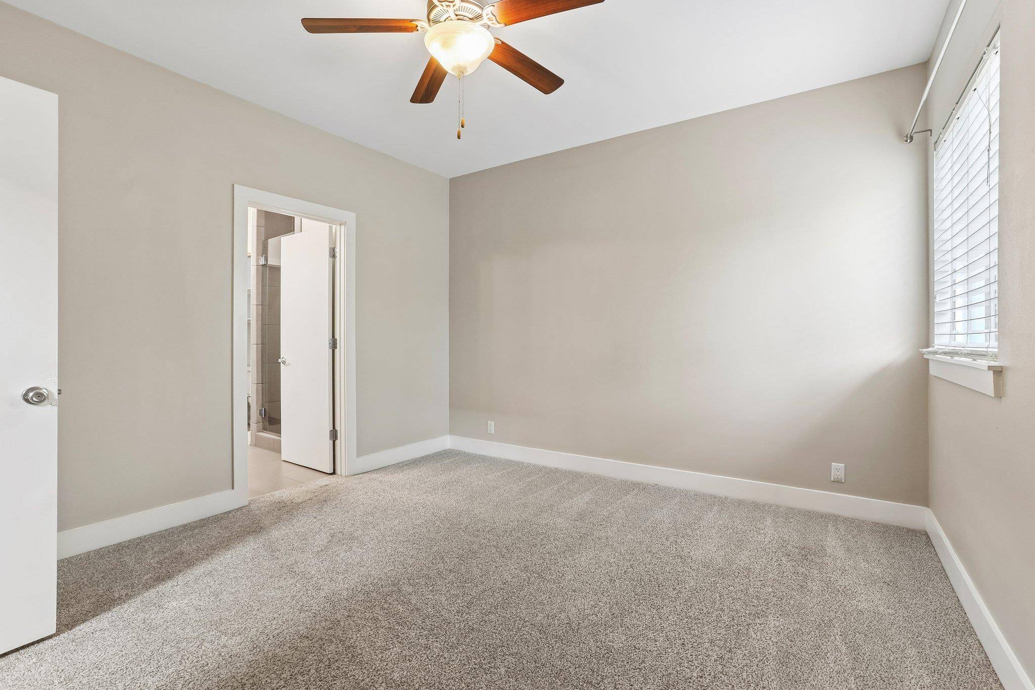 3500 Robinson Ave #3500, Austin, TX 78722