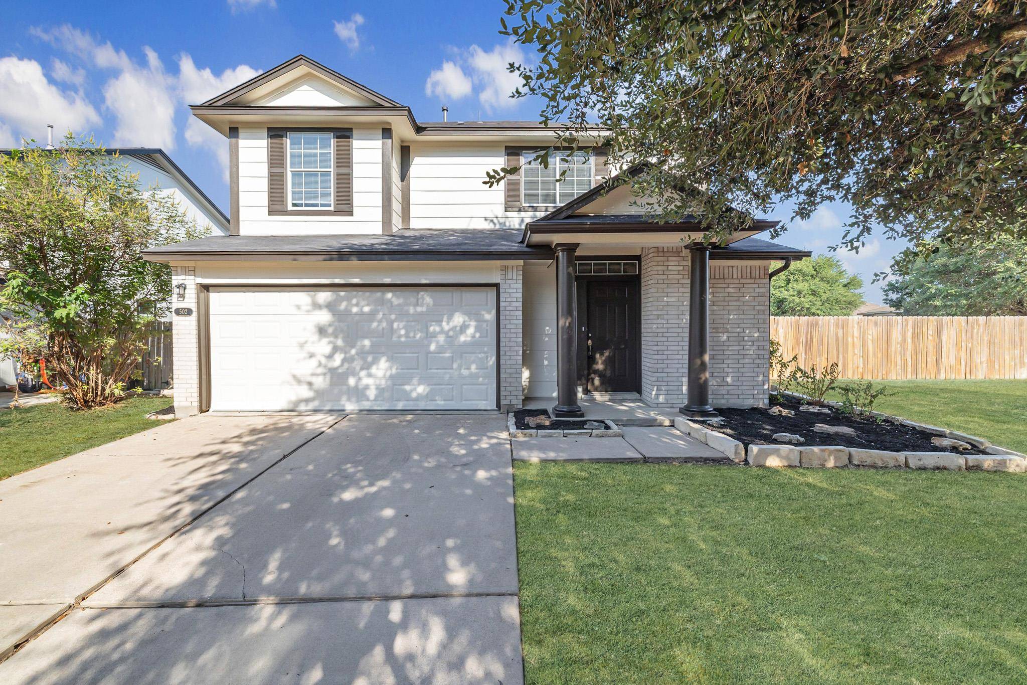 502 Garrett CT, Hutto, TX 78634
