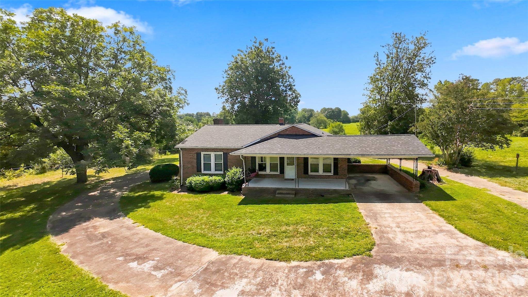 421 Elam RD, Lawndale, NC 28090