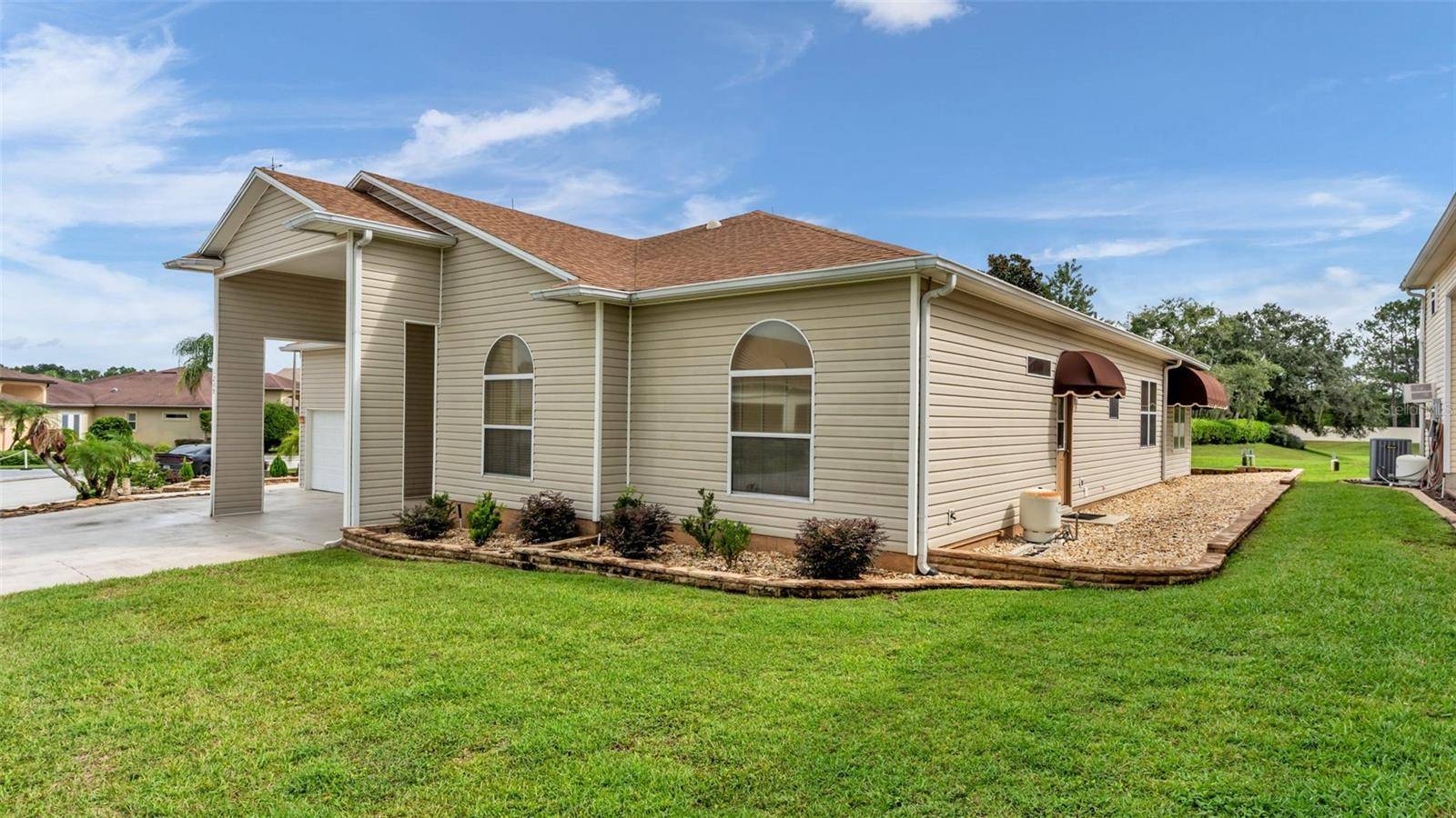 1239 MOTORCOACH DR, Polk City, FL 33868