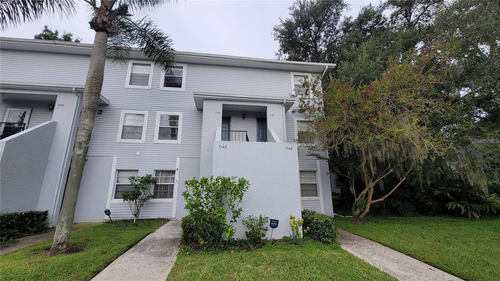 7144 WATERSIDE DR, Tampa, FL 33617