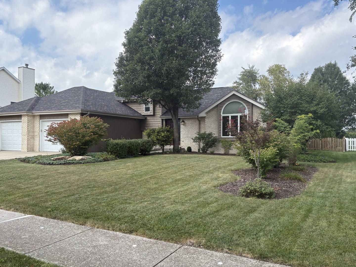 1223 Wales CT, Shorewood, IL 60404