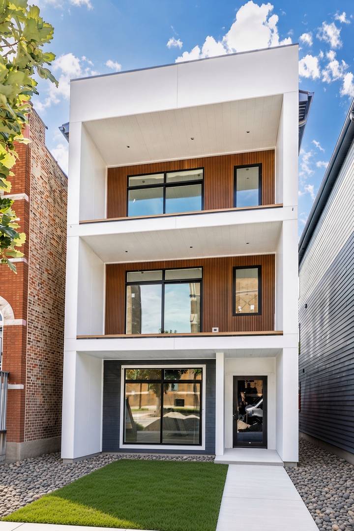 2917 W Arthington ST, Chicago, IL 60612