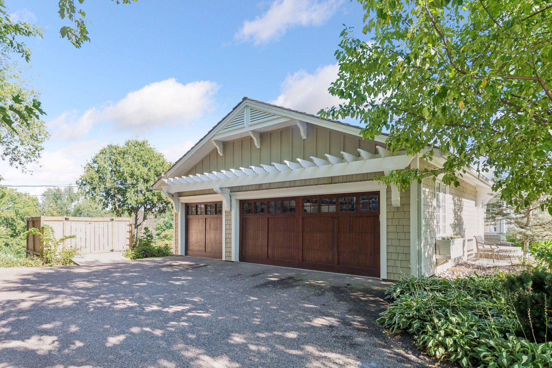 330 Peavey Road, Wayzata, MN 55391