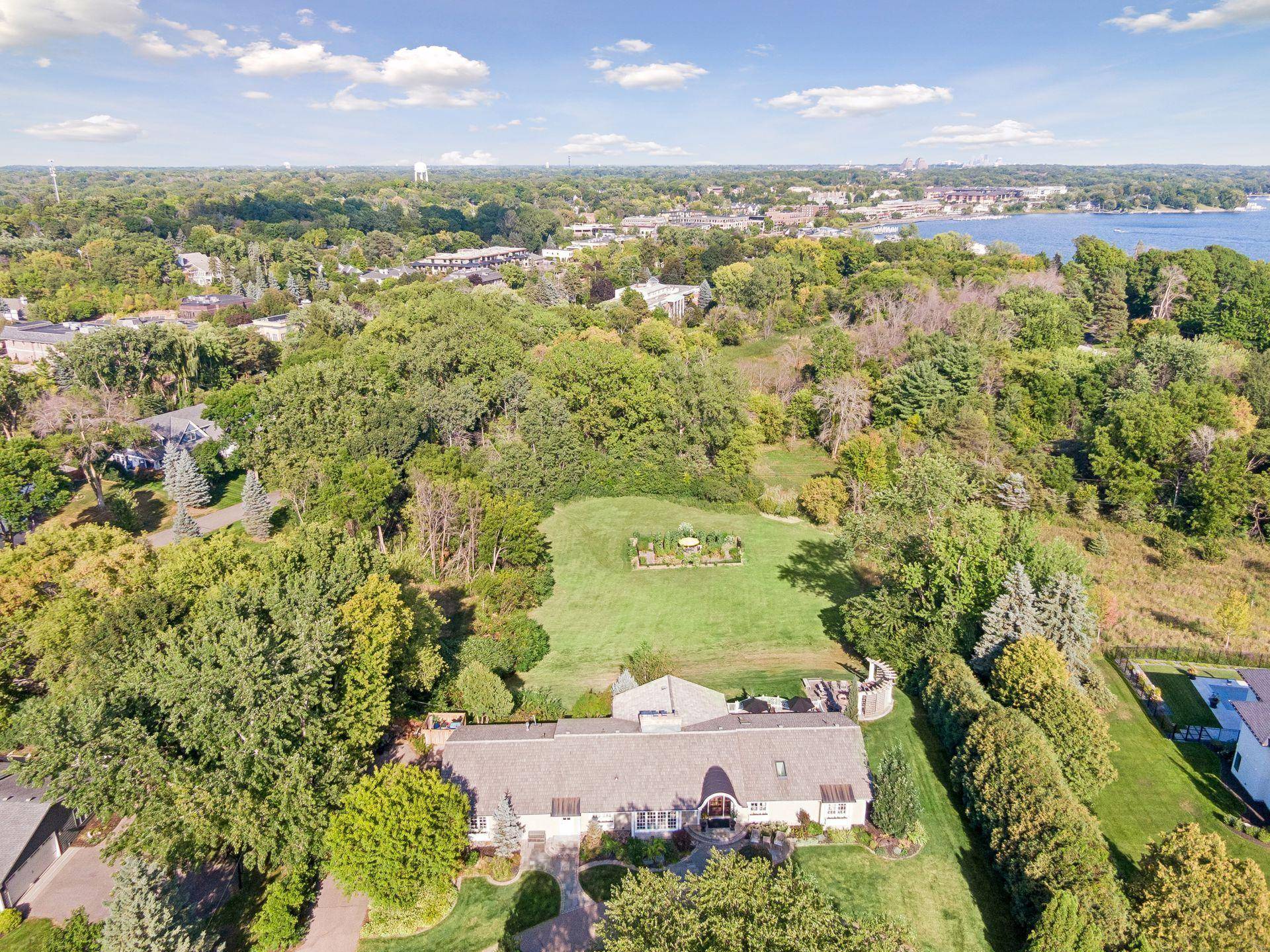 330 Peavey Road, Wayzata, MN 55391