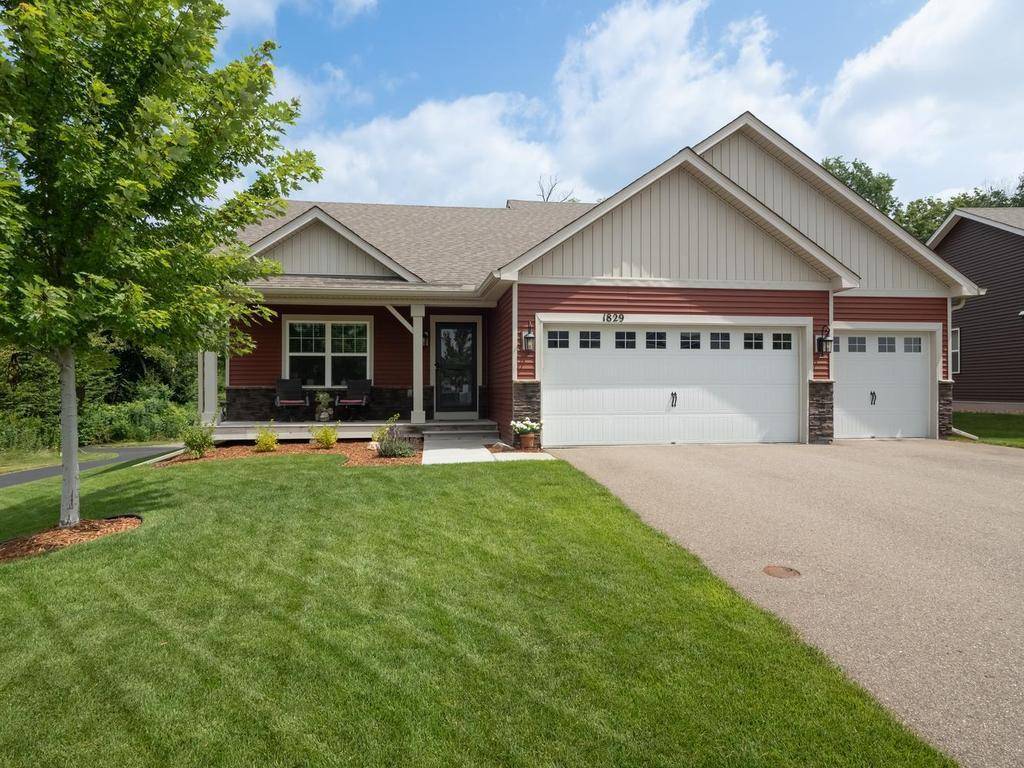 1829 Attenborough ST, Shakopee, MN 55379