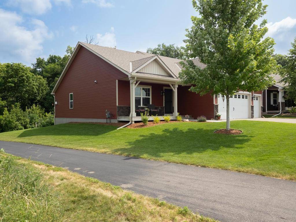 1829 Attenborough ST, Shakopee, MN 55379