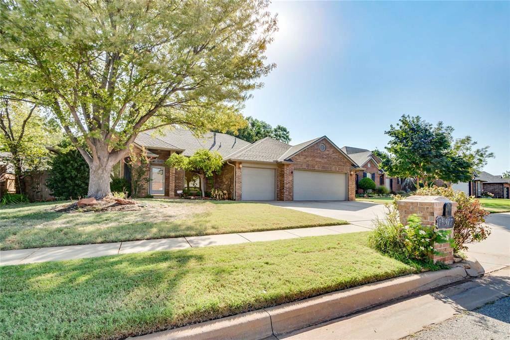 15912 Sheffield BLVD, Edmond, OK 73013