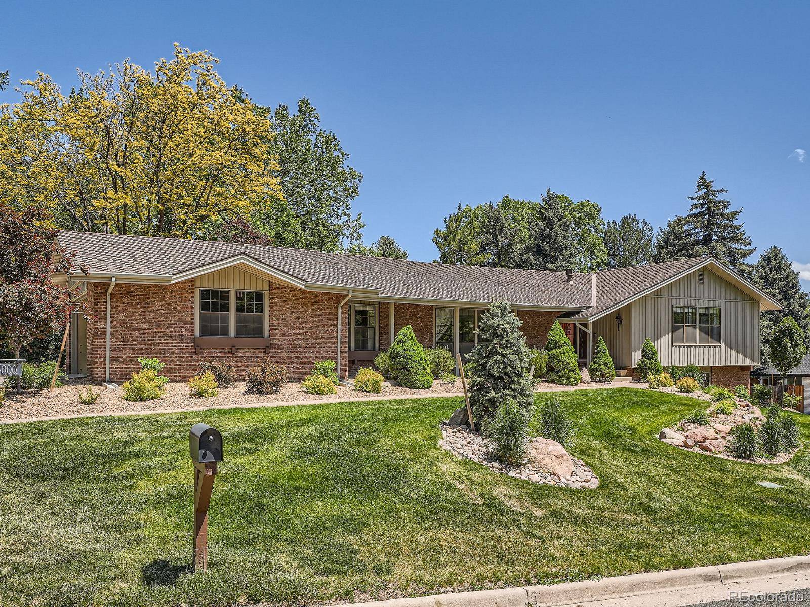 4000 S Dahlia ST, Cherry Hills Village, CO 80113