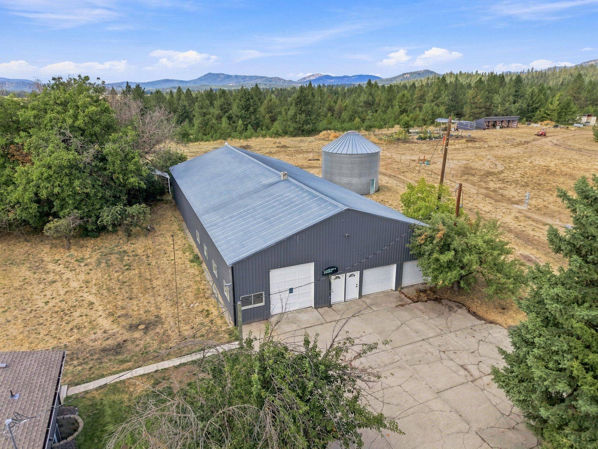 41917 N Sherman Rd, Deer Park, WA 99006
