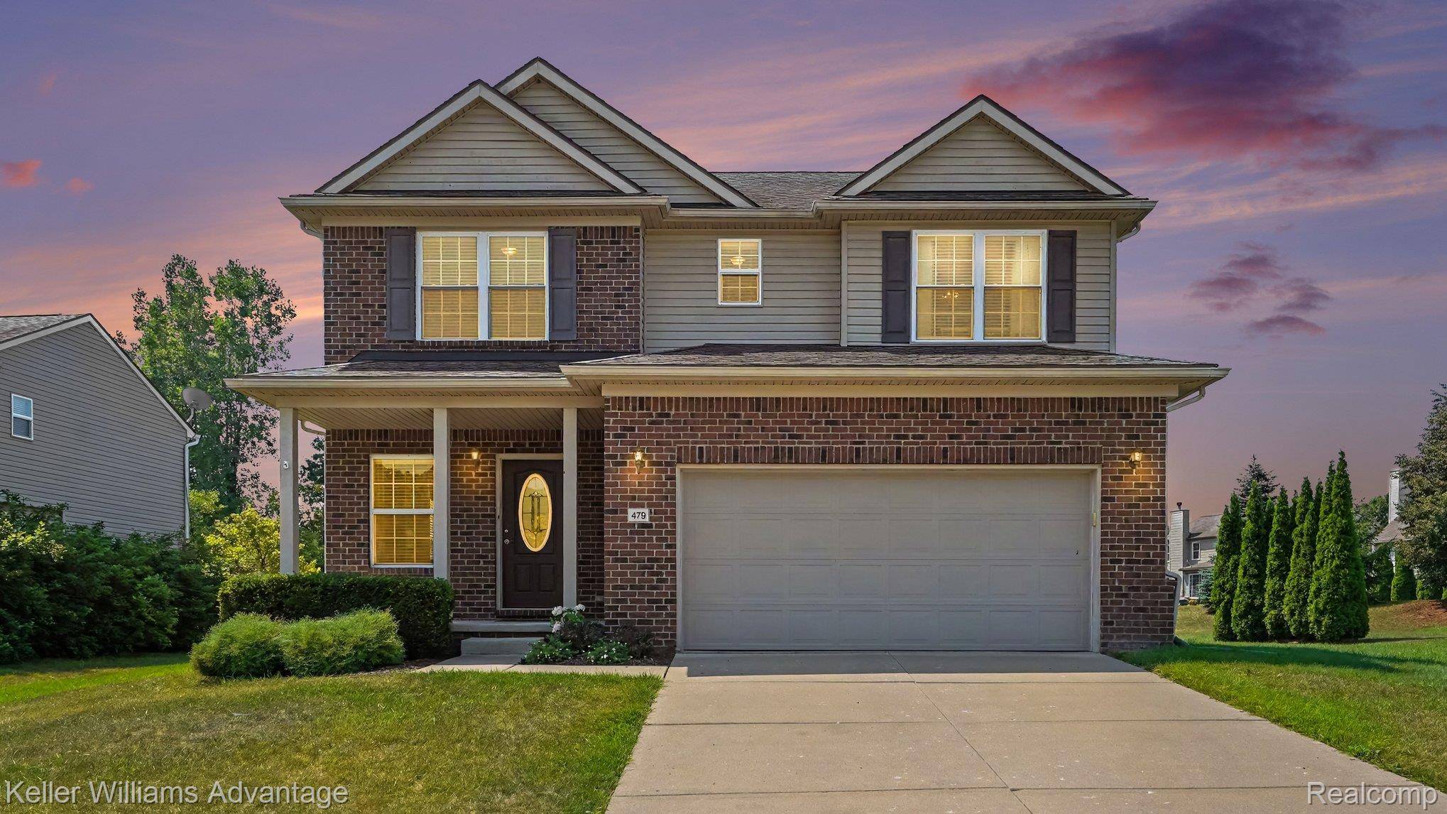 479 Princeton DR, South Lyon, MI 48178