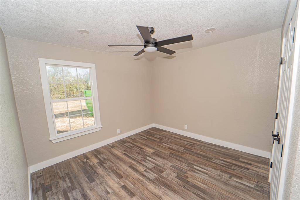 905 W Fifth Street, Breckenridge, TX 76424