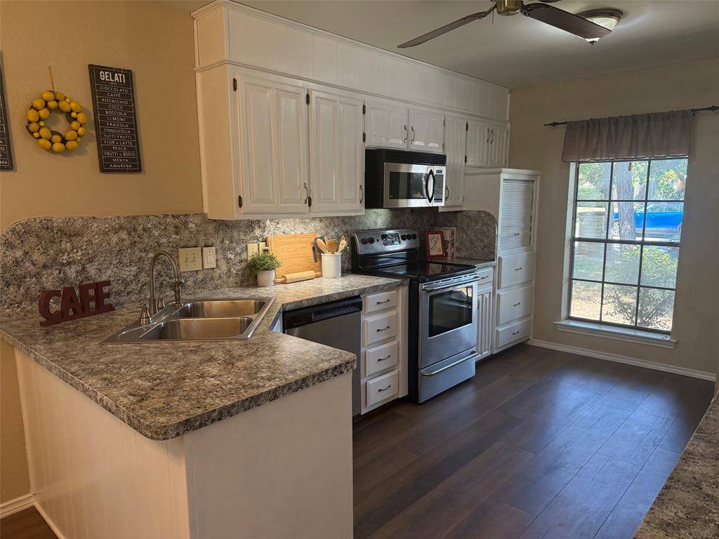 905 Summer Trail, Flower Mound, TX 75028