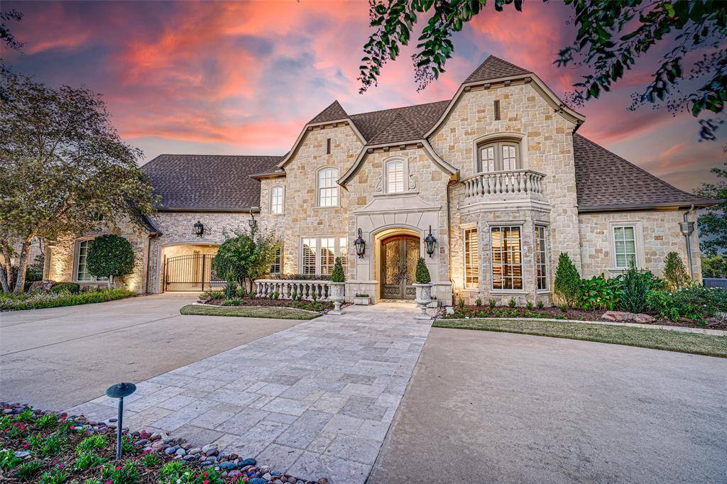 140 Manor Drive, Heath, TX 75032