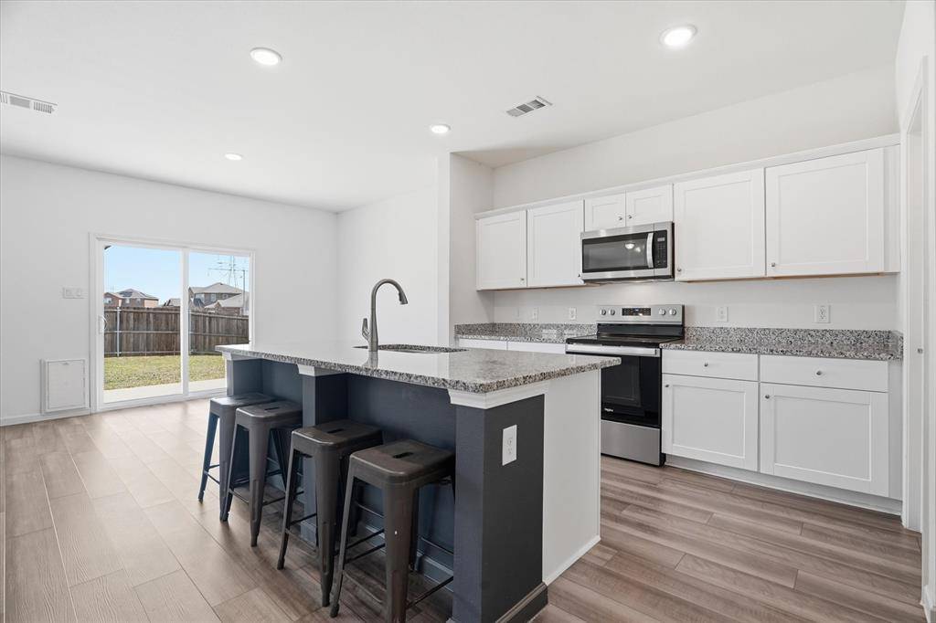 10361 Bridgetown Lane, Fort Worth, TX 76036