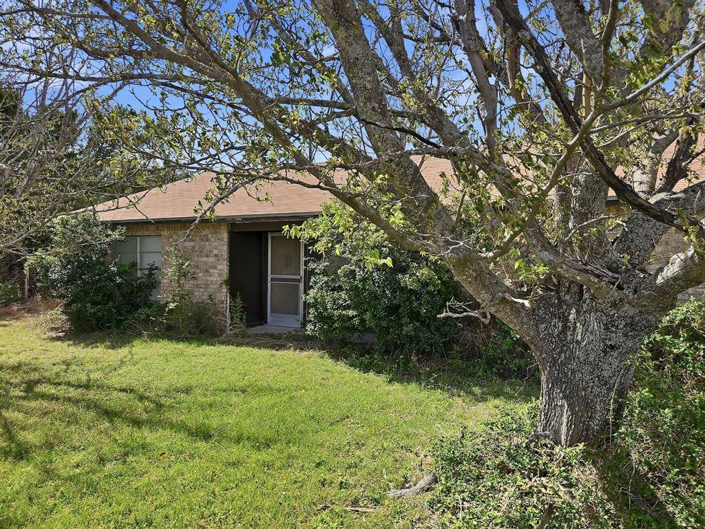 880 County Road 158, Evant, TX 76525