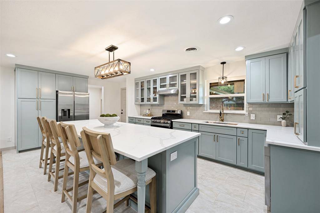 524 Carol Court, Richardson, TX 75081