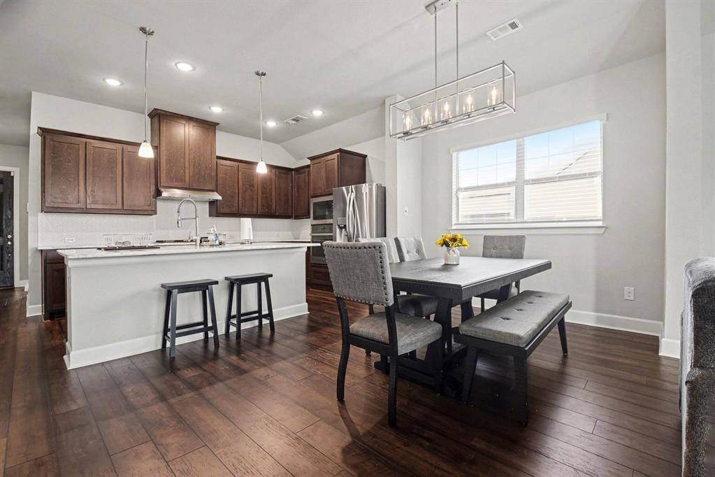 1425 Eclipse Road, Aubrey, TX 76227