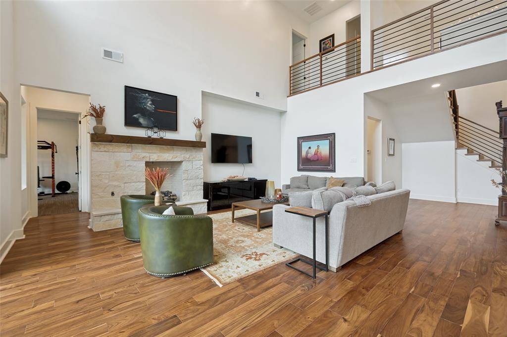 608 Redbud Court, Cedar Hill, TX 75104