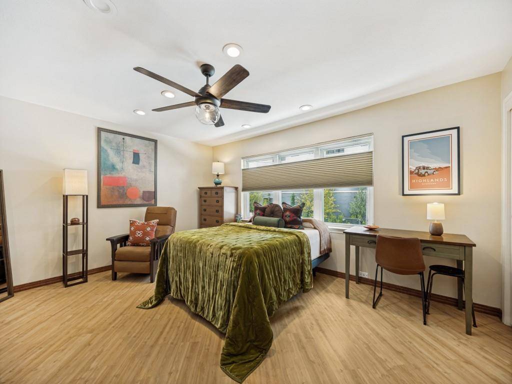6230 Bandera Avenue #C, Dallas, TX 75225