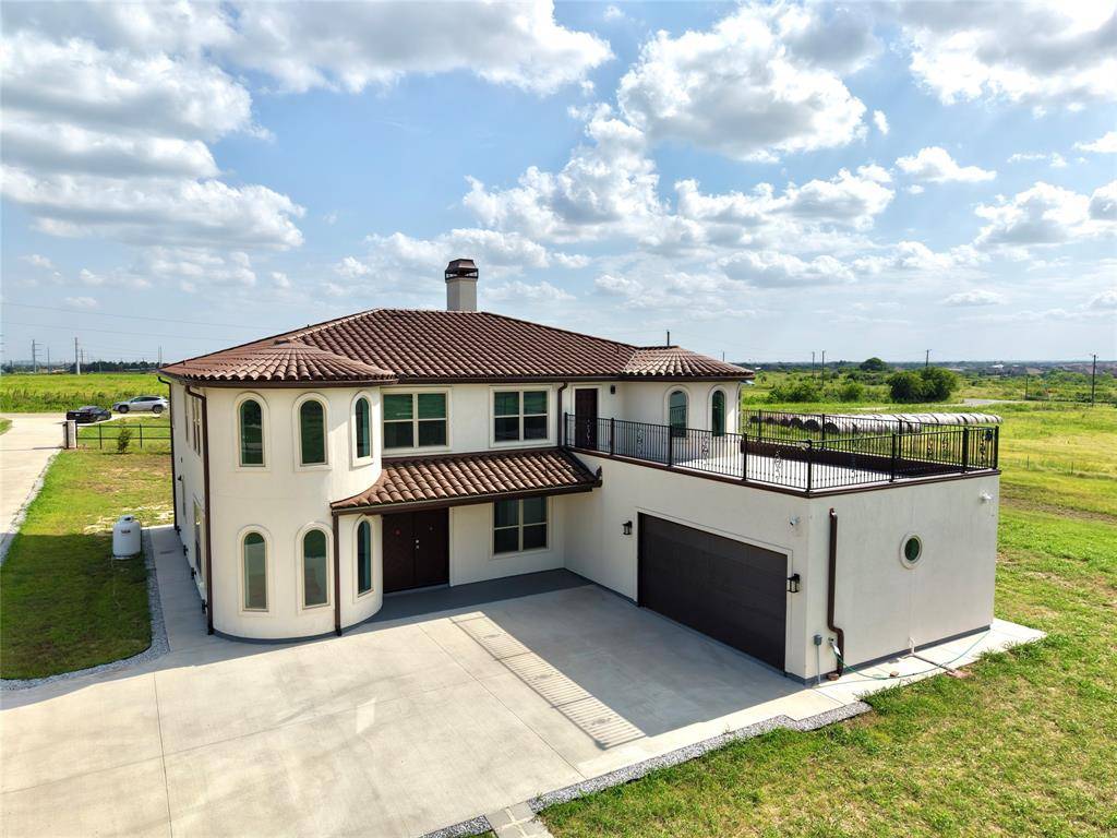 4450 E Masch Branch Road, Krum, TX 76249