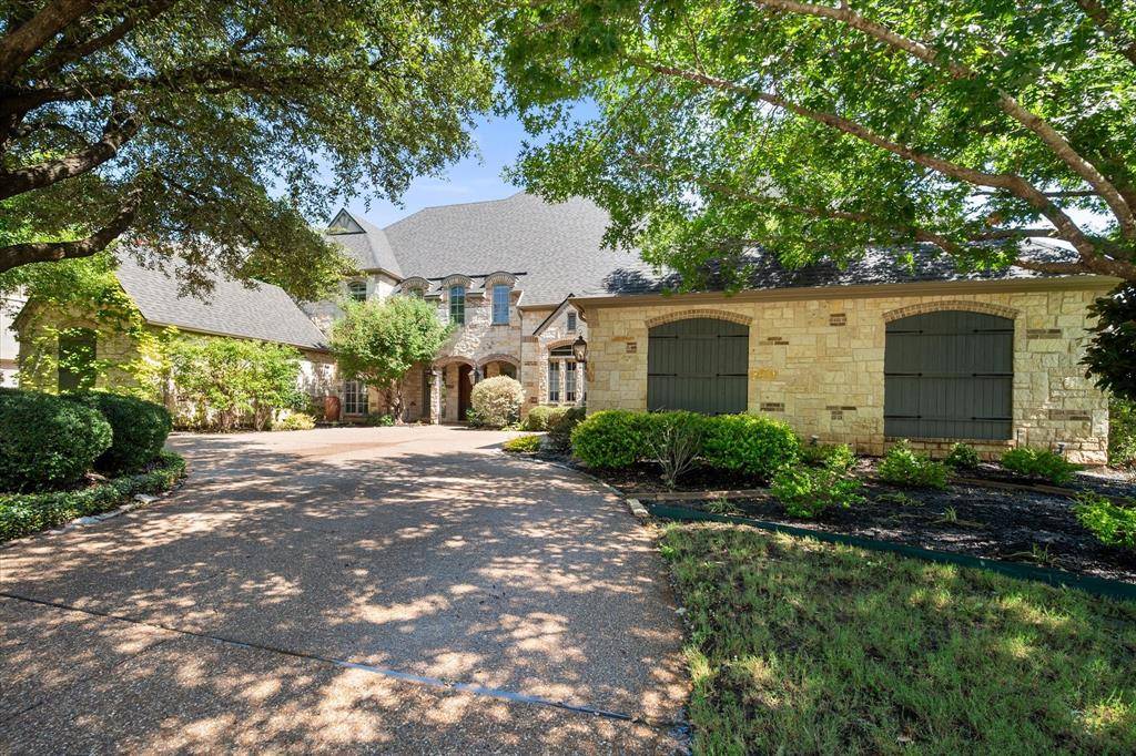 1019 Walnut Falls Circle, Mansfield, TX 76063