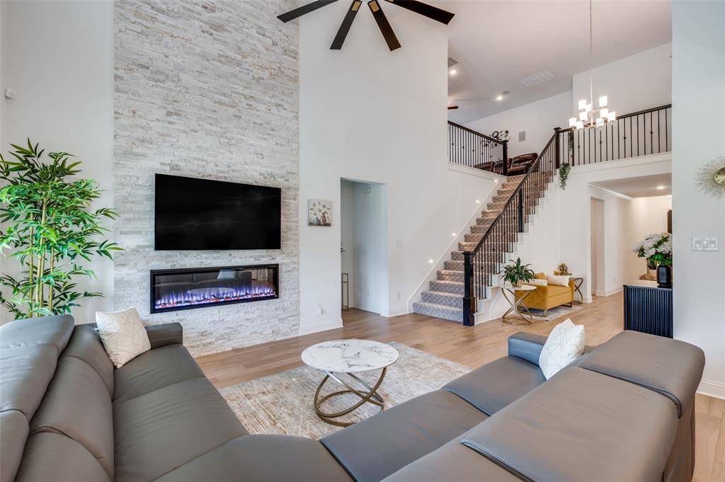 1107 20th Street, Northlake, TX 76226