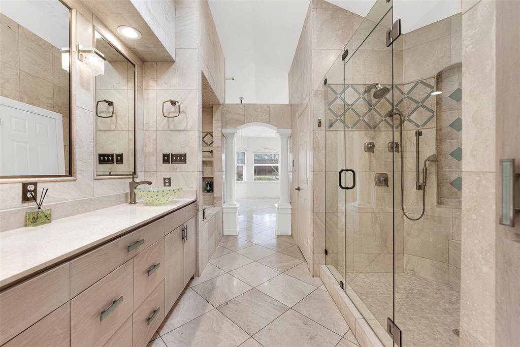 6064 BUFFRIDGE Trail, Dallas, TX 75252