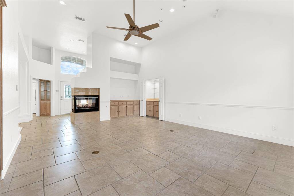 6064 BUFFRIDGE Trail, Dallas, TX 75252