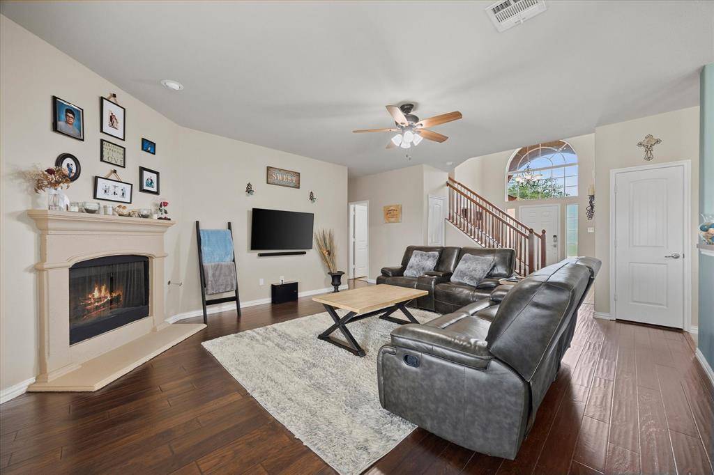 1395 Bay Line Drive, Rockwall, TX 75087