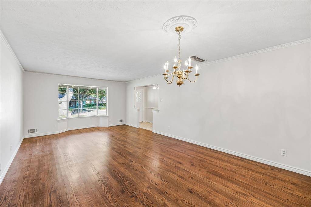 10146 Coveridge Drive, Dallas, TX 75238