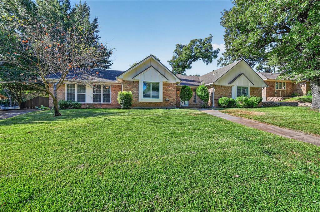 4208 Trowbridge Drive, Arlington, TX 76013