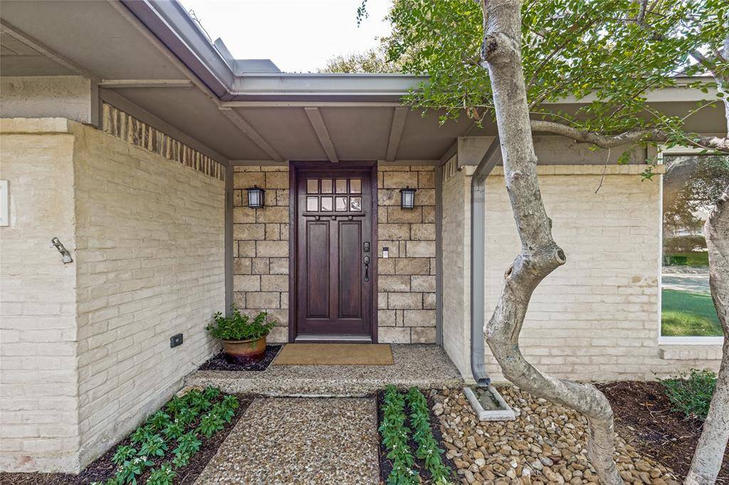 6018 Spring Flower Trail, Dallas, TX 75248