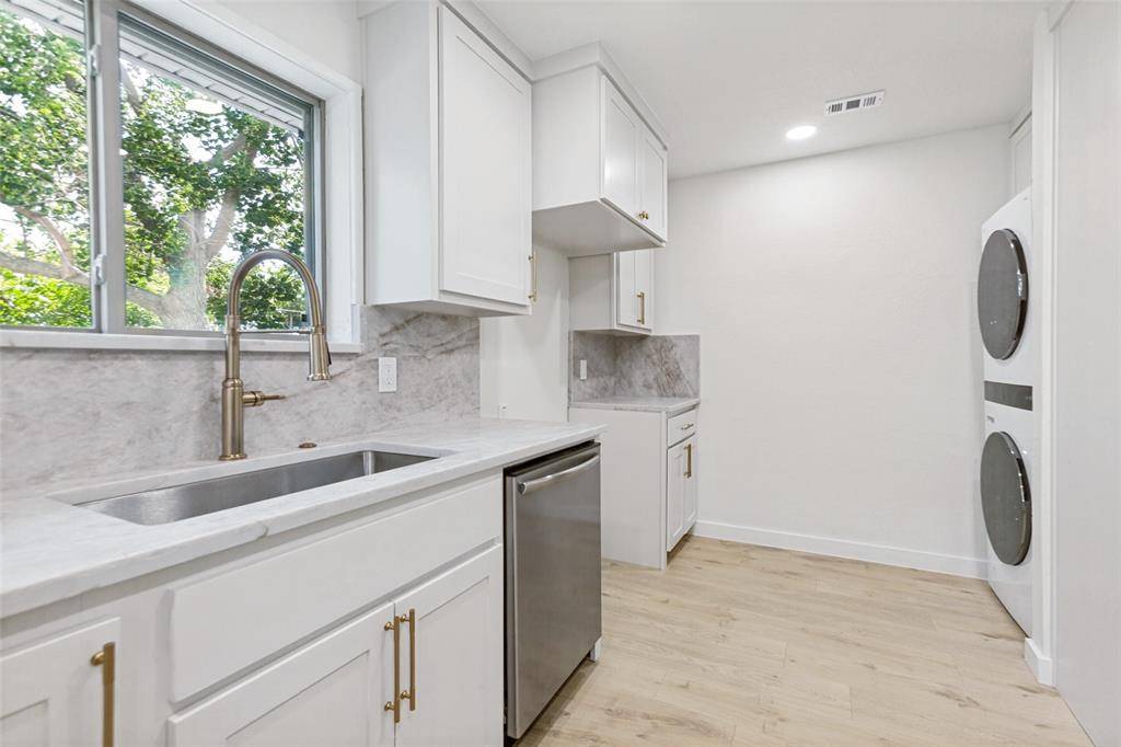 502 Rorary Drive, Richardson, TX 75081