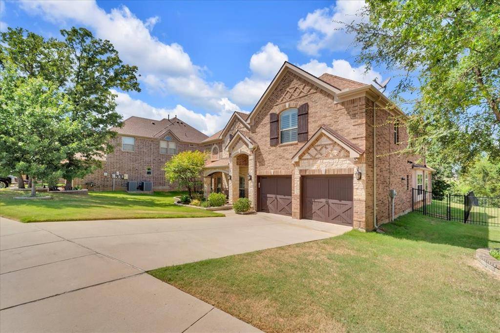 1229 Ardglass Trail, Corinth, TX 76210