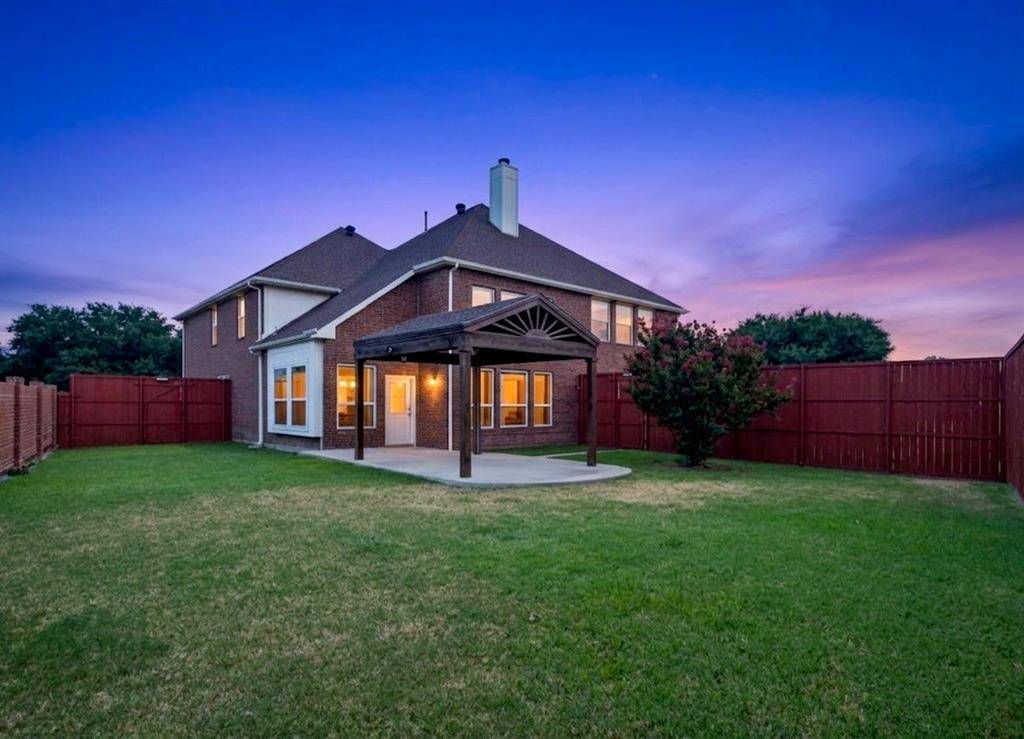 1368 Winnipeg Drive, Lewisville, TX 75077