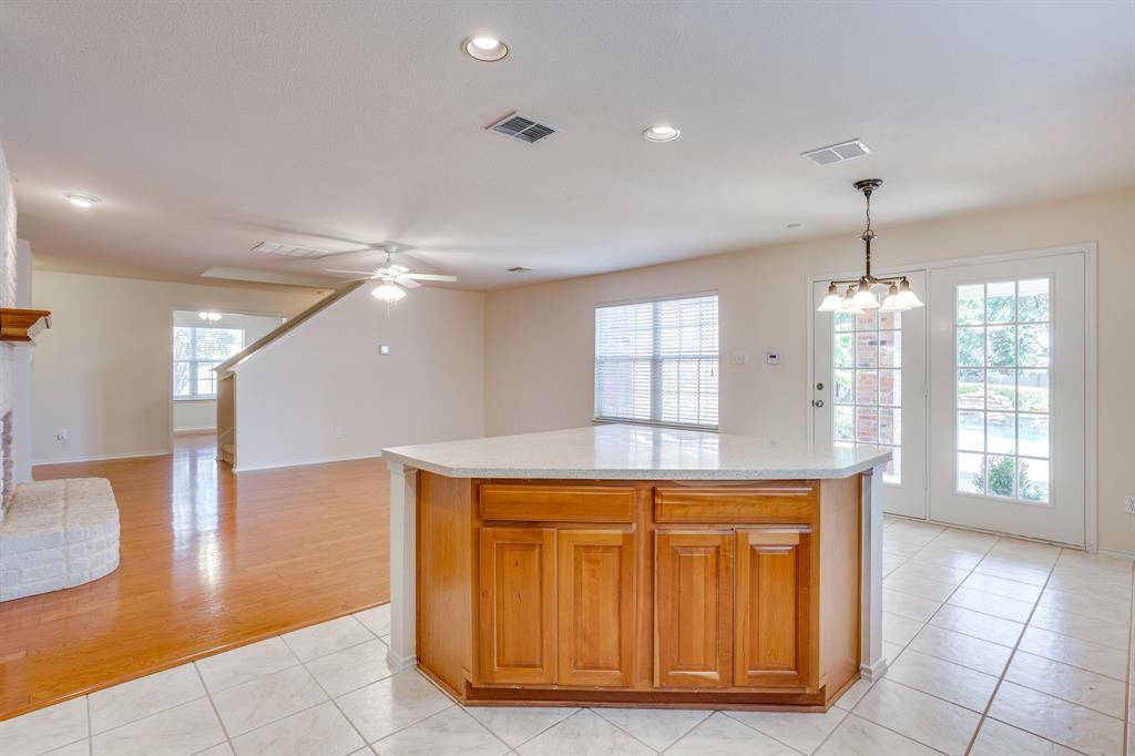 4205 Bayside Court, Arlington, TX 76016