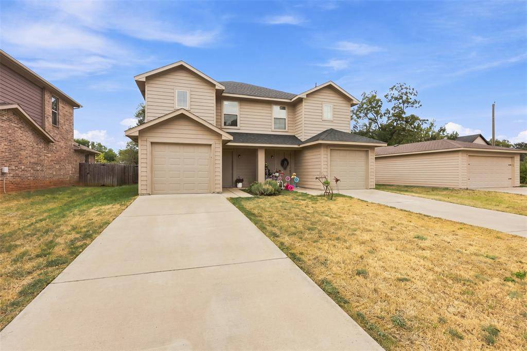 2805 W Washington Street, Denison, TX 75020