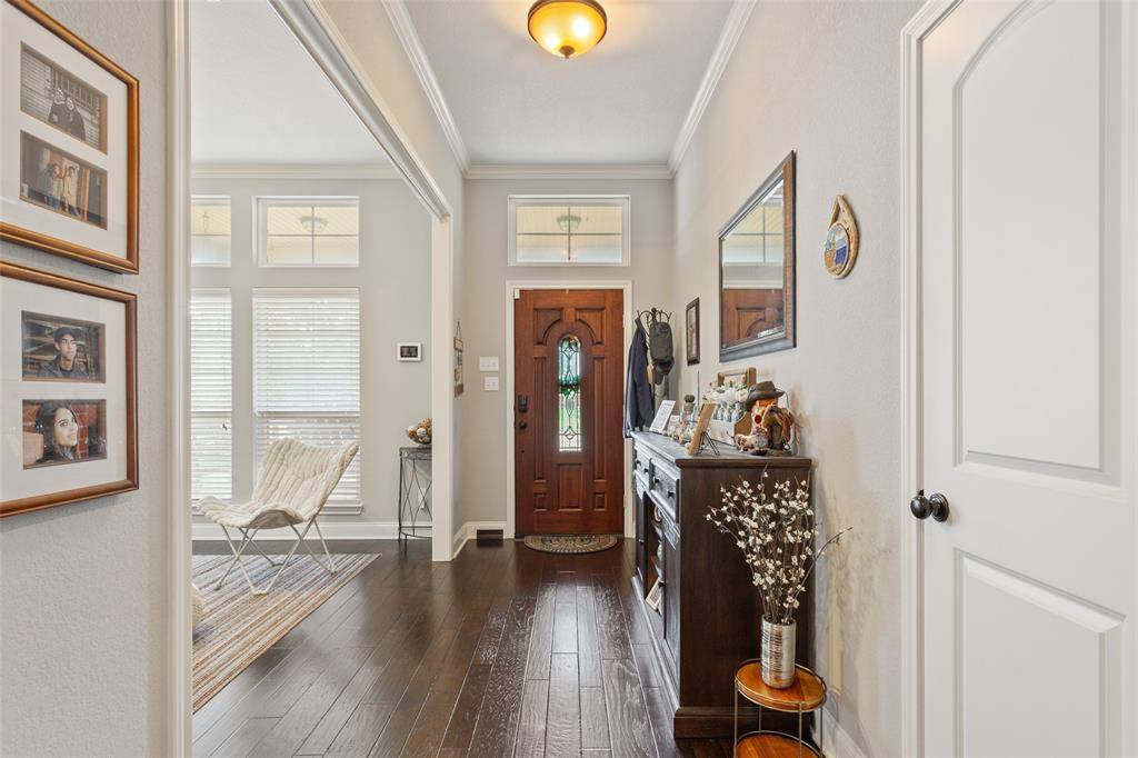 104 Claudette, Hewitt, TX 76643