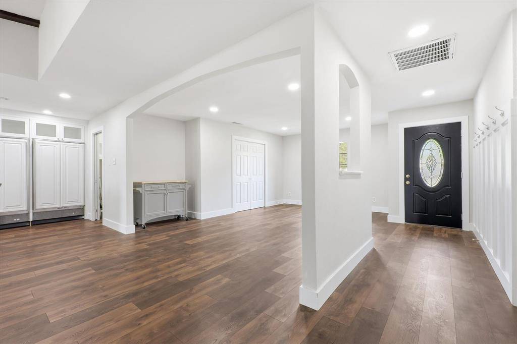 3304 Bellingham Court, Dallas, TX 75228