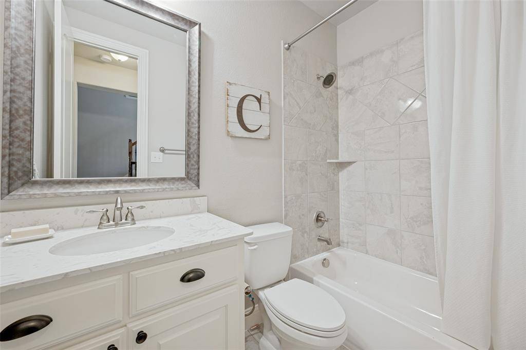 808 Nathanael Greene Court, Aubrey, TX 76227