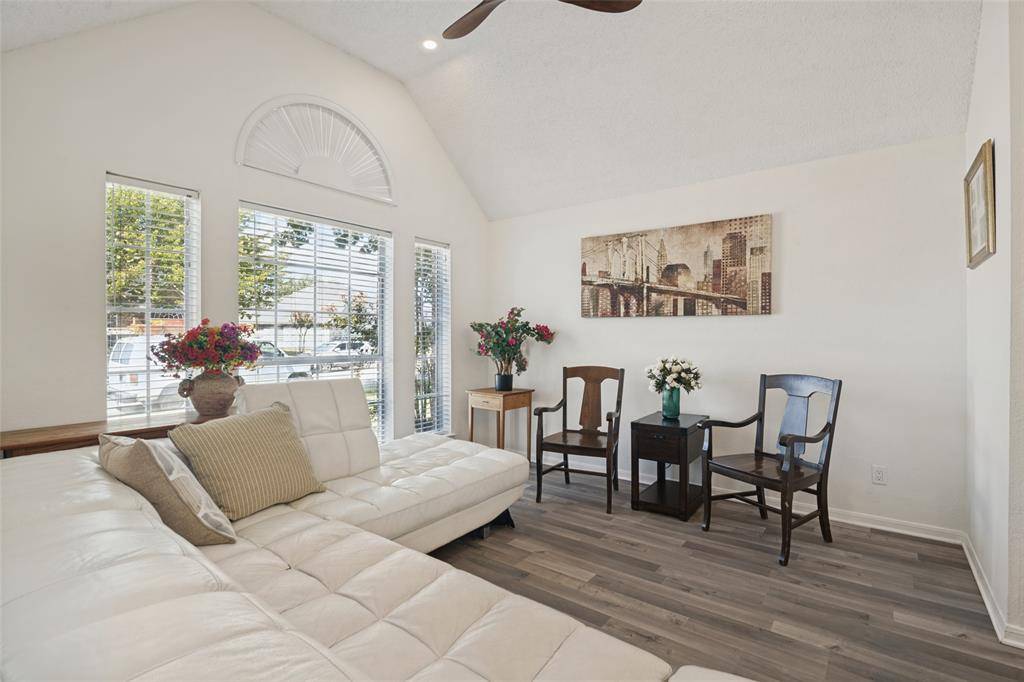 7914 Coastway Drive, Rowlett, TX 75088