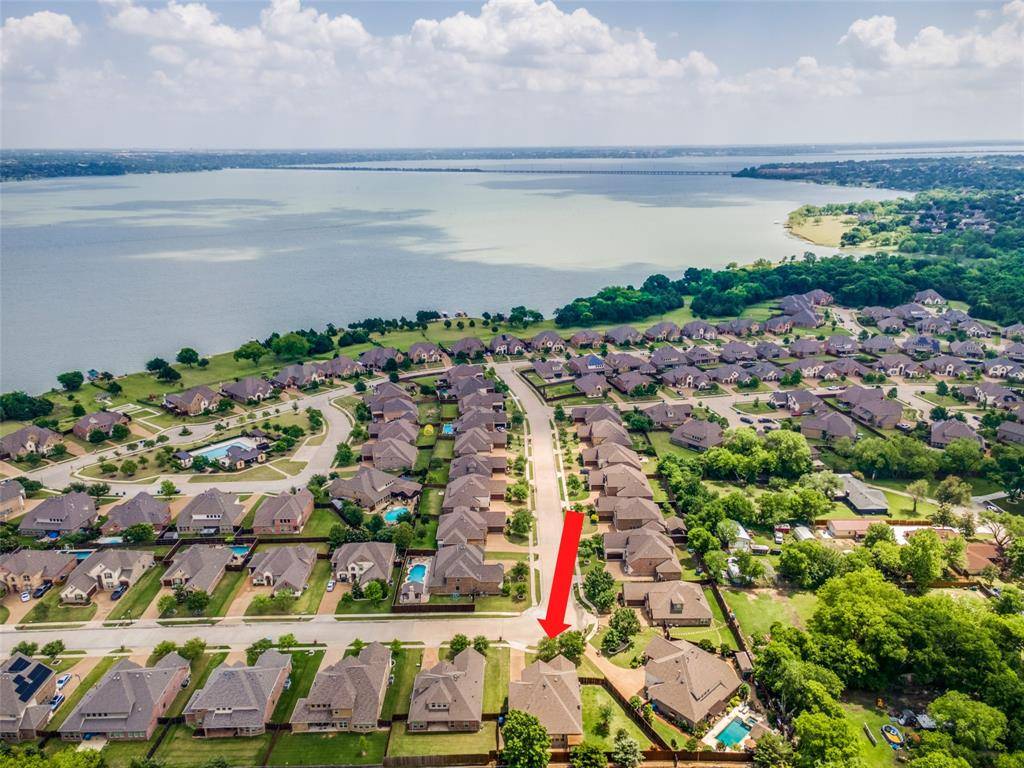 10002 Edgeway Circle, Rowlett, TX 75089