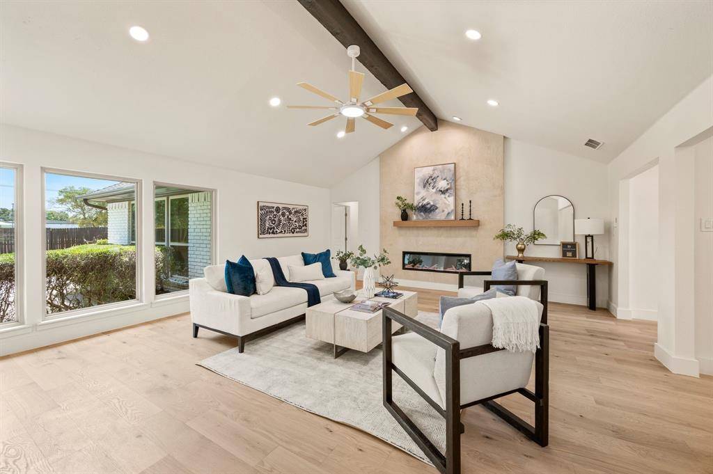 6728 Saint Anne Street, Dallas, TX 75248