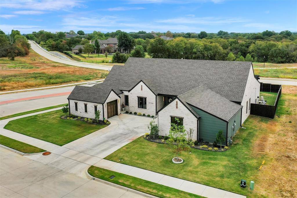 2702 Stonecrest Drive, Sherman, TX 75092