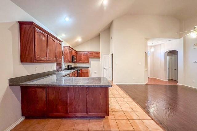 3805 Brandywine Lane, Fort Worth, TX 76244