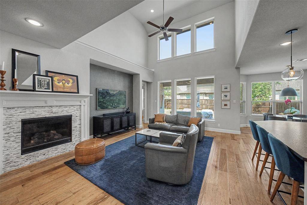 8229 Plumbago Way, Dallas, TX 75252