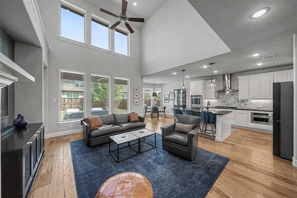8229 Plumbago Way, Dallas, TX 75252